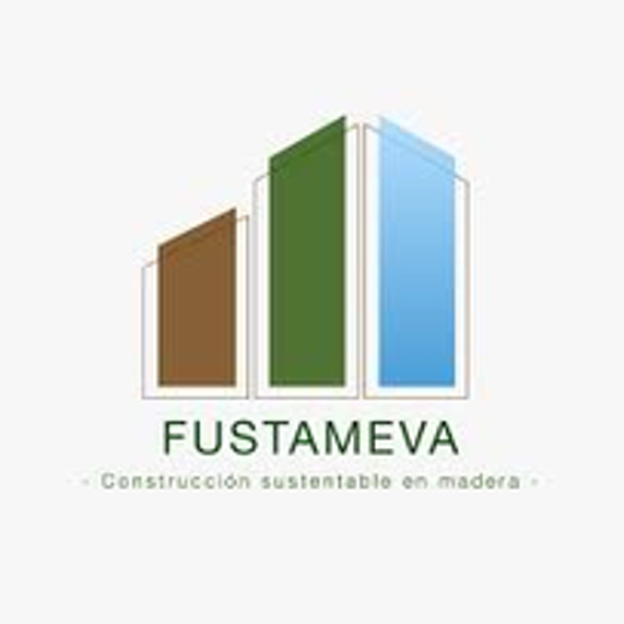 Logo Fustameva, construcción sustentable en madera, cliente de Benítez & Partners
